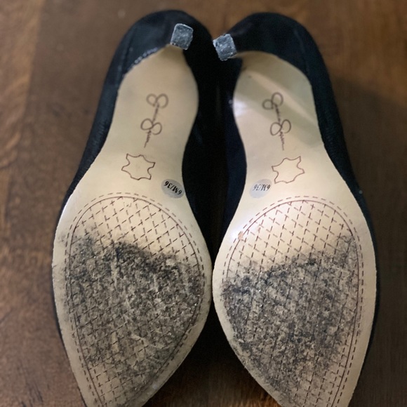 Jessica Simpson Shiny Snakeskin Stilettos - Picture 6 of 6